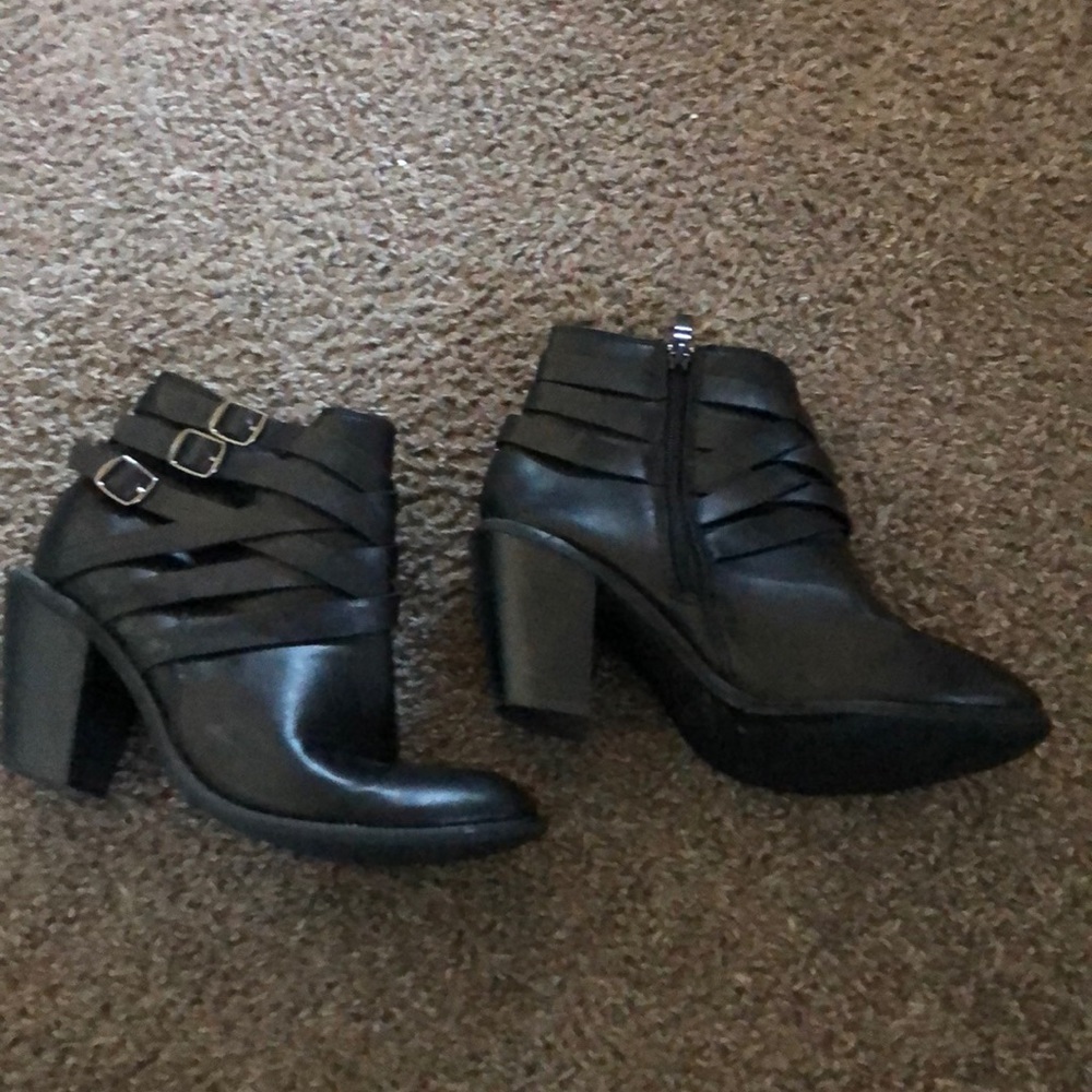 Ankle booties